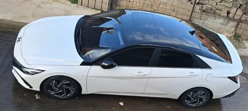 Hyundai Elantra 2025 Luxury smart