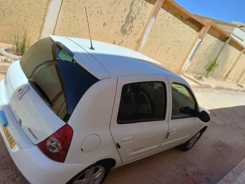 Renault Clio Campus 2013 Extreme