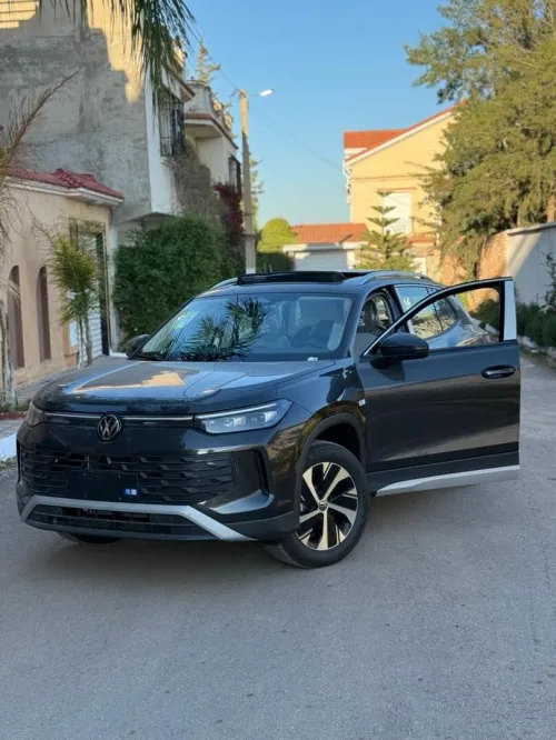 Volkswagen Tayron 2026 successeur du Tiguan