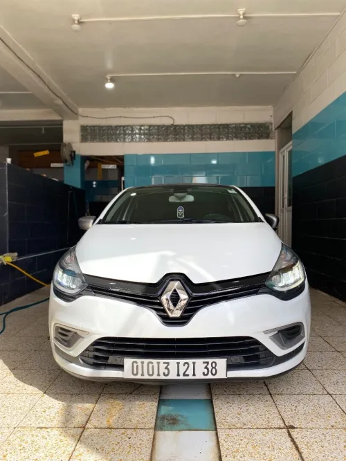 Renault Clio 4 2021 GT Line +