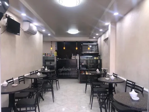 Location ou vente matériel cafétéria et pizzeria à aadl Messereghine oran 