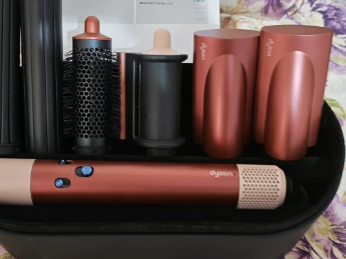 Dyson airwrap