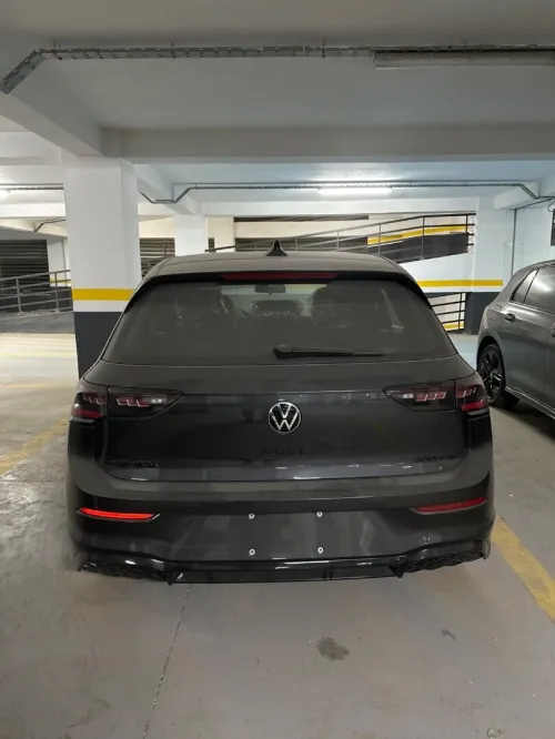 Volkswagen Golf 8 2025 R-Line