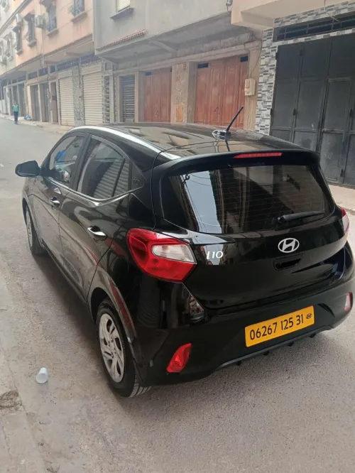 Hyundai Venue  2025 I10
