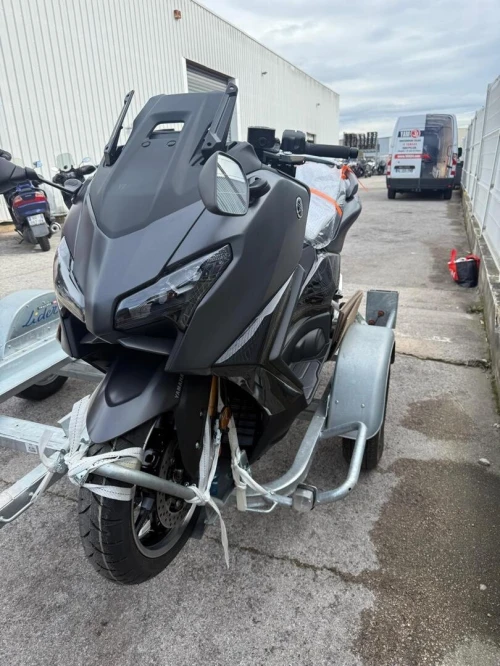 Yamaha T-max 2026