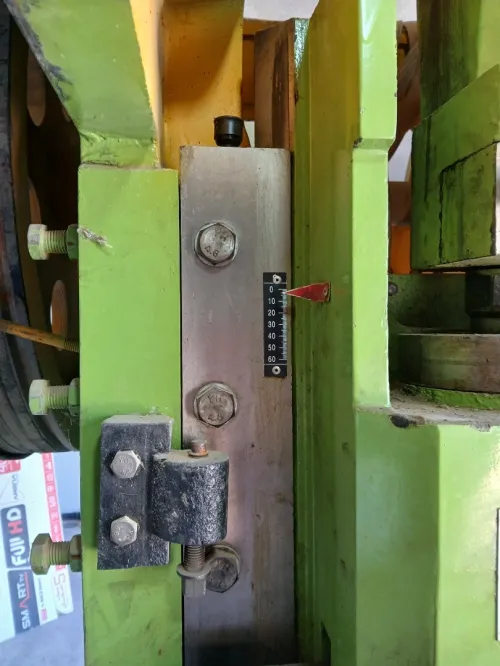 Presse poinçonneuse 100T