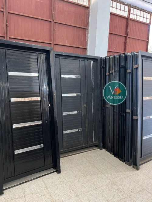 Porte d'entrée 1m en fer avec plaque inox noir et gris