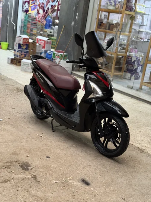 Sym St 