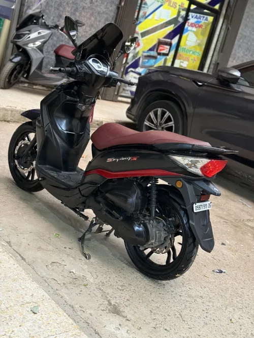 Sym St 