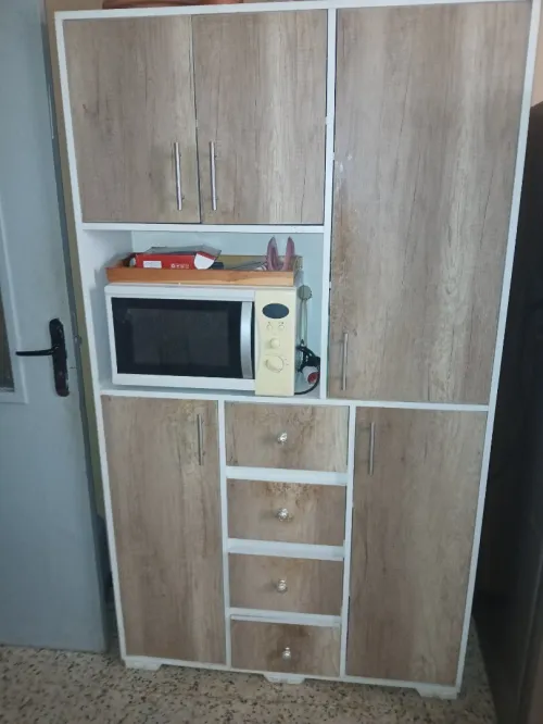 Meuble de cuisine on très bon état 