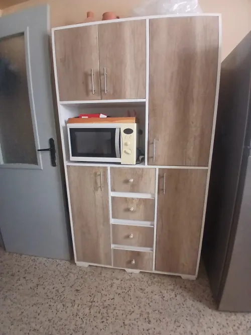 Meuble de cuisine on très bon état 