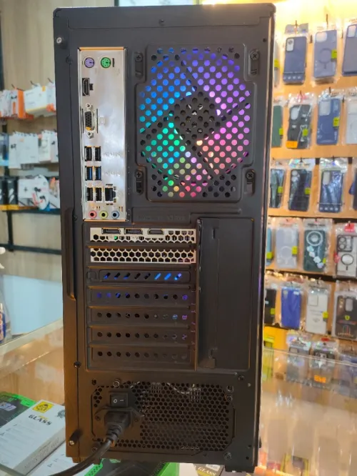PC GAMER 