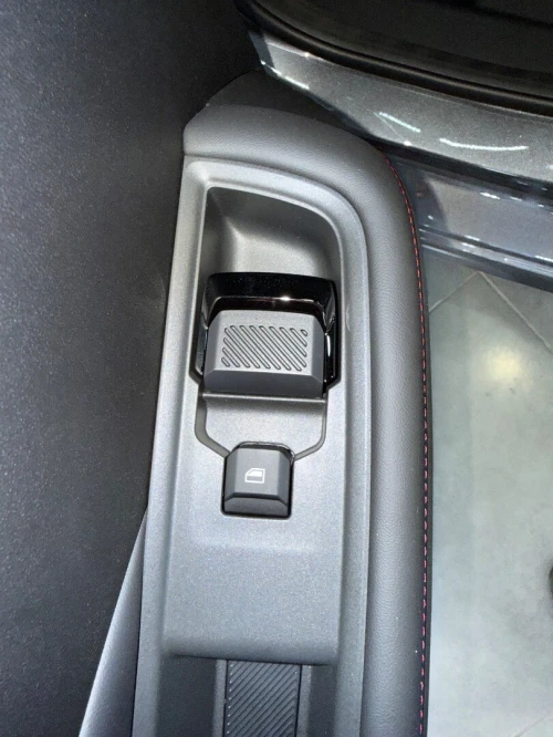 MG MG5 2026 Full options
