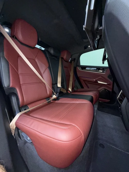 Porsche Cayenne gts 2026 Full options