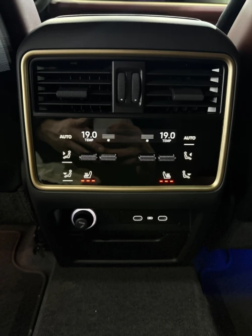 Porsche Cayenne gts 2026 Full options