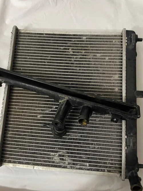 Radiateur dorigine i10 