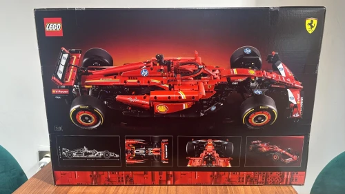 Lego Original Ferrari SF24 (Technic)