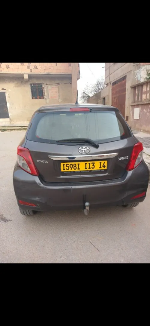 Toyota Yaris 2013 
