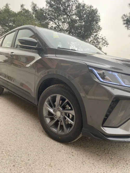 Geely Coolray 2025 