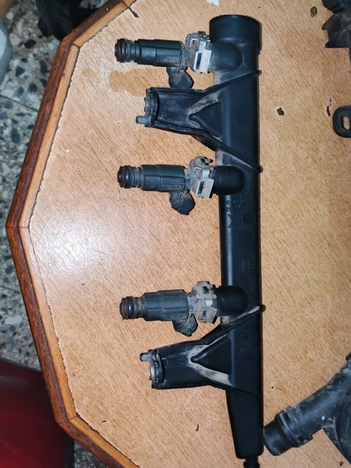 Lot de pièces détachées Peugeot 1.2 vti