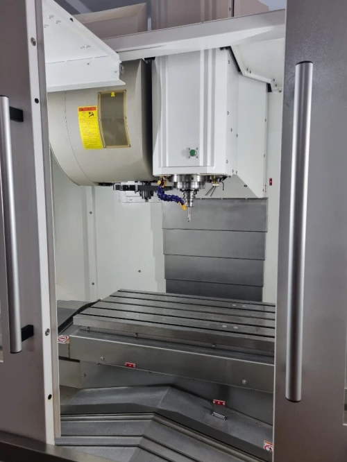 Centre d'sinage CNC 3 axes