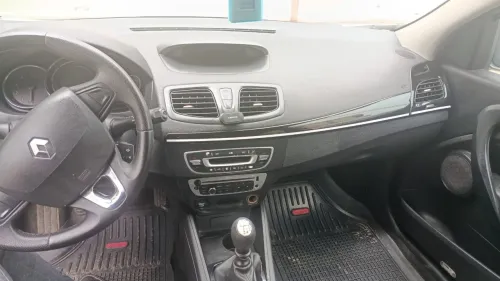 Renault Megane 3 2014 New Play