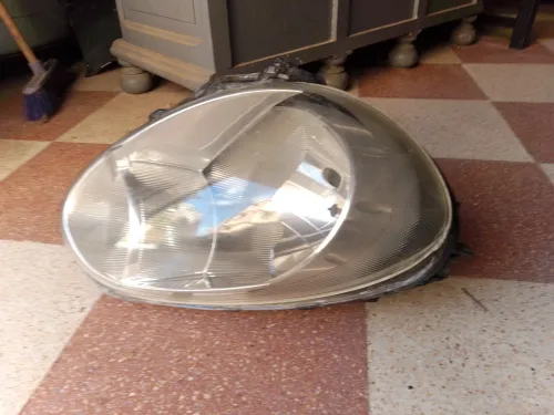 Phares Micra k13 
