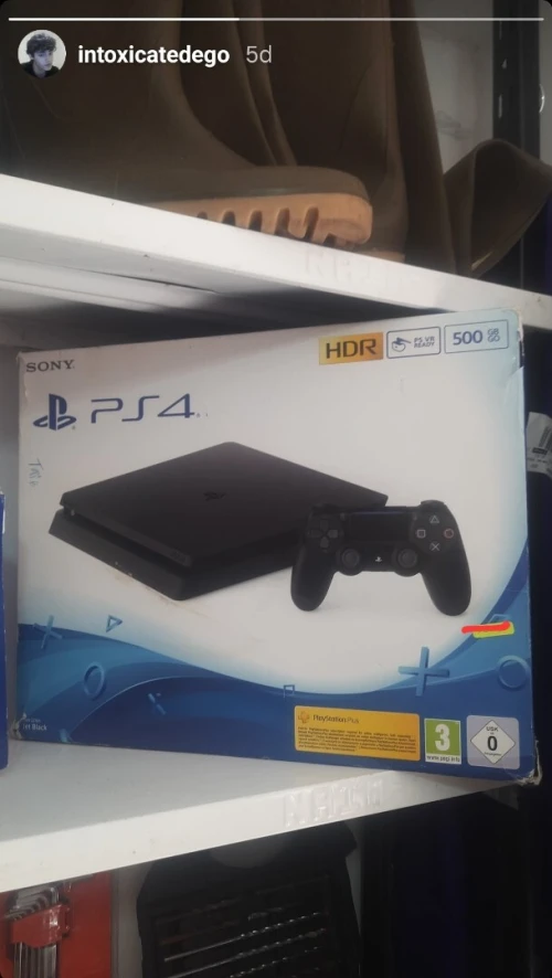 Ps4 slim