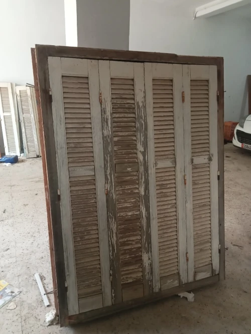 3 fenêtre bois+2 porte balcon bois +porte douche