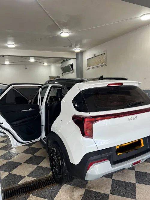 Kia Sonet  2025 Luxury full option