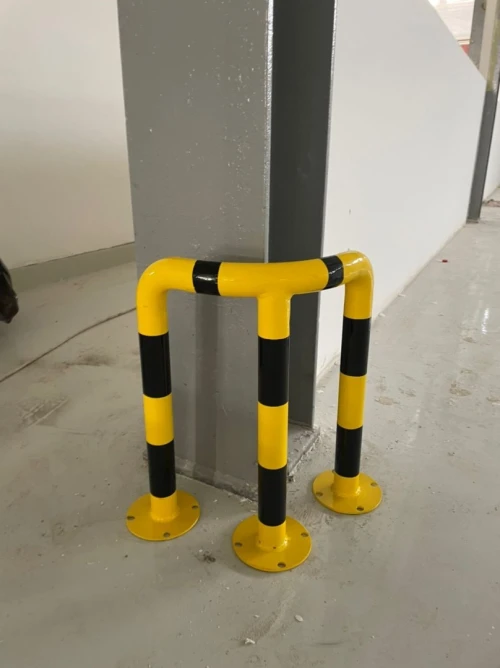 GARDE CORP DE SIGNALISATION / BUTOIR DE PROTECTION 