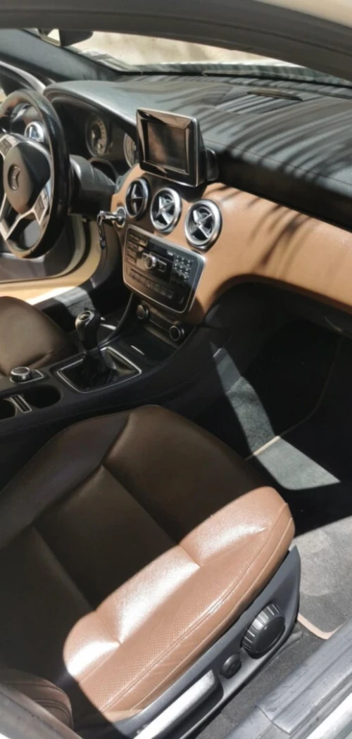 Mercedes Classe A 2014 180  Exclusif +