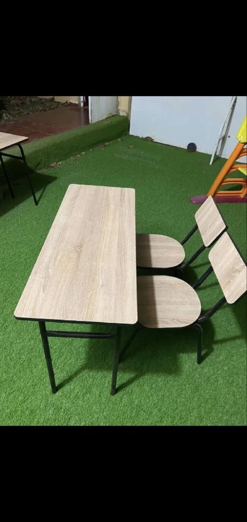 Table scolaire 