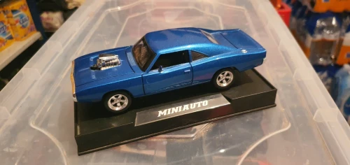 Lote des voiture miniature 