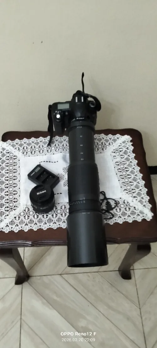Nikon D50