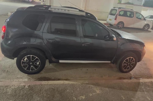 Dacia Duster 2016 Laureate