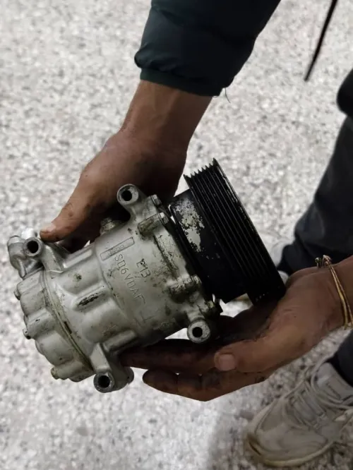 Moteur clio 3 1. 2 16 v essencr