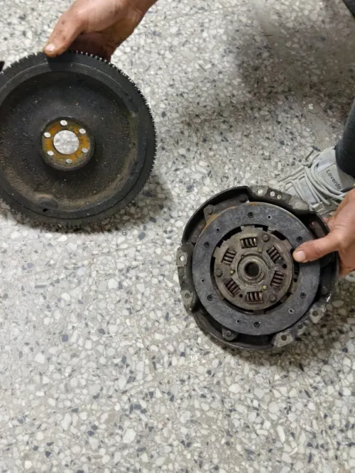 Moteur clio 3 1. 2 16 v essencr