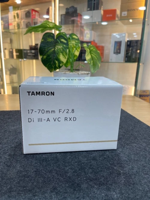 OBJECTIF TAMRON 17-70MM F/2.8 DI III-A VC RXD
