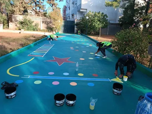 sols salles de sport coloré en résine acrylique (SYSTEM Economique Et Anti Chocs)
