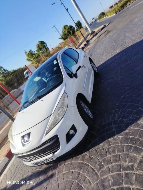 Peugeot 207 2012 Hdi