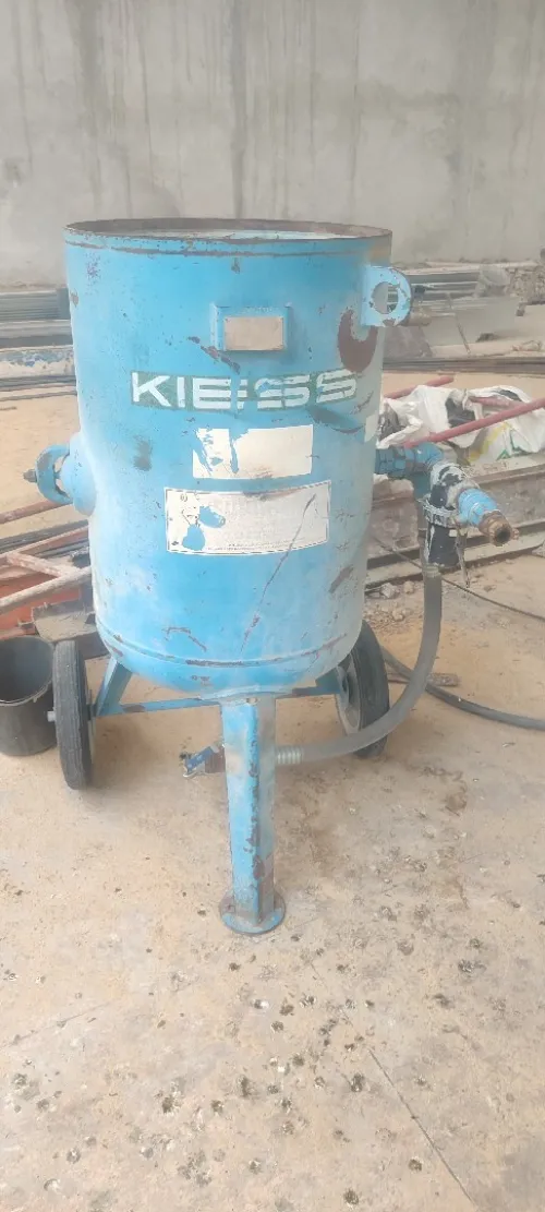 Location sableuse et compresseur 