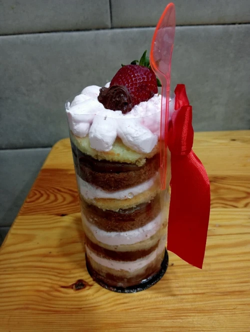 Layer cake