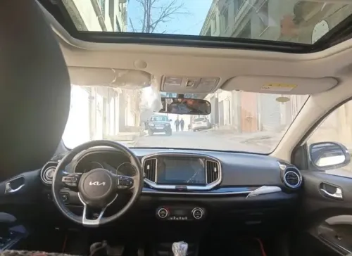 Kia KX1 2025 Toit ouvrant