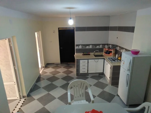 Location vacances Appartement F2 F3 Tlemcen Marsa ben mhidi