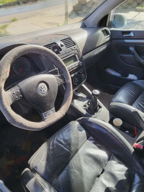 Volkswagen Golf 5 2005 R32