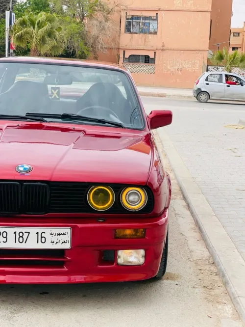 BMW Série 3 1987 