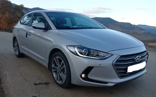 Hyundai Elantra 2019 GLS DZ