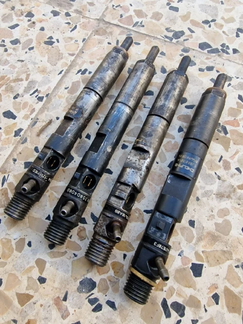 Injecteur 1.5 65 cv