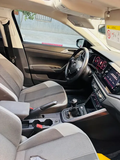 Volkswagen Polo 2018 Carat